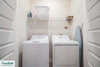 1270 Hillcrest Dr, Unit 2205 in Buford, GA - Building Photo - Building Photo