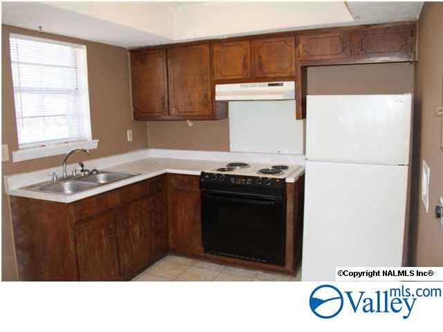 908 Stevens Ct NE in Huntsville, AL - Building Photo - Building Photo