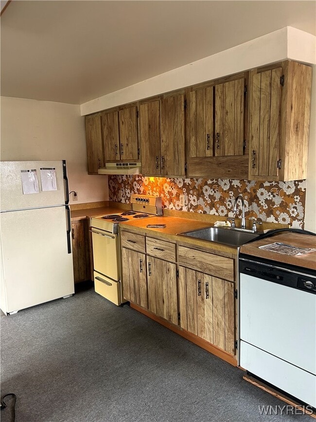 29 Lake Ave in Blasdell, NY - Building Photo - Building Photo