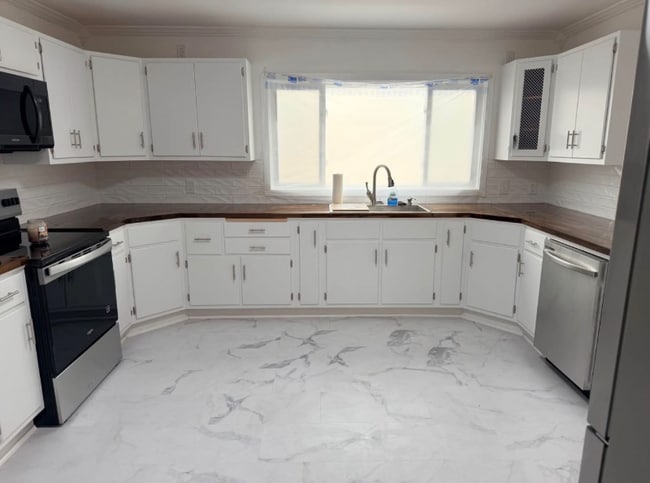 1222 Kossuth Ave in Utica, NY - Building Photo - Building Photo