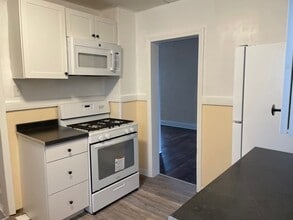 1131 E Bowman St in South Bend, IN - Building Photo - Building Photo