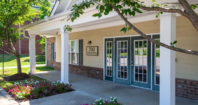 Brookwood Terrace Apartments in Murfreesboro, TN - Foto de edificio - Building Photo