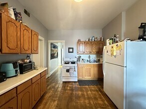 2623 W Crystal St in Chicago, IL - Building Photo - Building Photo