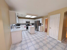 18927 Hikers Trail Dr in Humble, TX - Building Photo