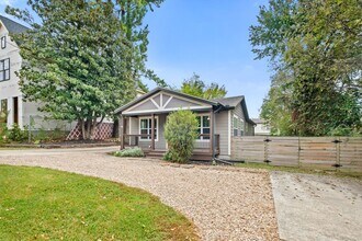 405 M.L.K. Jr Blvd in Fayetteville, AR - Building Photo - Building Photo