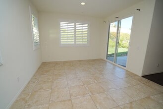 22495 Brightwood Pl in Santa Clarita, CA - Building Photo - Building Photo