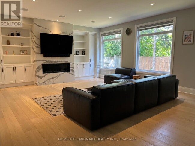 property at 3362 Regal Rd