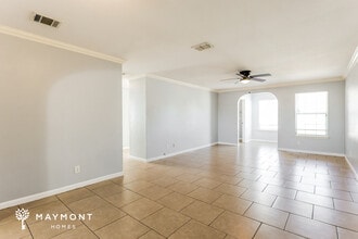 7335 Coers Blvd in Converse, TX - Building Photo - Building Photo