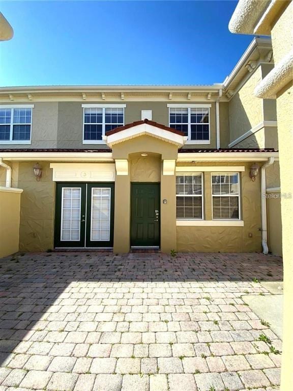 property at 3008 Bella Vista Dr