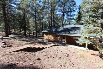 3122 Owl Pl in Flagstaff, AZ - Building Photo - Building Photo