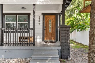 2213 E 18th Ave, Unit SI ID1244316P in Tampa, FL - Foto de edificio - Building Photo