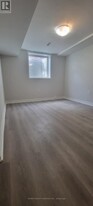 5 Greenwood Crescent in Brampton, ON - Building Photo