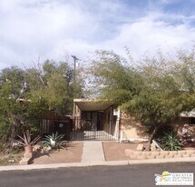 32407 Sonoma Cir in Thousand Palms, CA - Building Photo