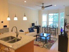 375 Highland Ave NE-Unit -902 in Atlanta, GA - Building Photo - Building Photo