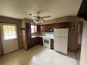 7349 Waldman Ave in Sparrows Point, MD - Building Photo - Building Photo