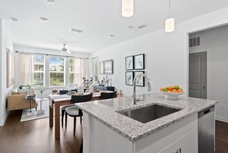 Skyline at Westfall Station in Clermont, FL - Foto de edificio - Building Photo