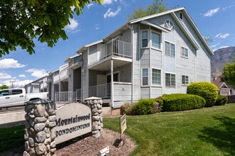 Mountain Wood Apartments in Provo, UT - Building Photo - Building Photo