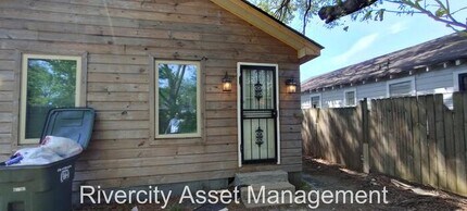 2204 Lyon Ave in Memphis, TN - Building Photo - Building Photo