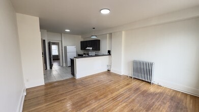 73 St Paul St in St Catharines, ON - Building Photo - Building Photo