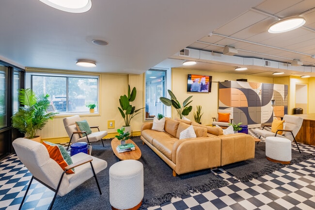 Park Hill in State College, PA - Building Photo - Interior Photo