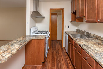 Bryant Avenue Apartments | 2300 in Minneapolis, MN - Building Photo - Interior Photo