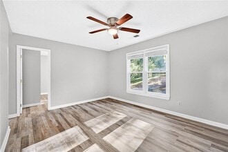 255 Lowry St in Ball Ground, GA - Building Photo - Building Photo