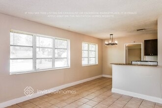 6020 NW 43rd Ave in Fort Lauderdale, FL - Foto de edificio - Building Photo