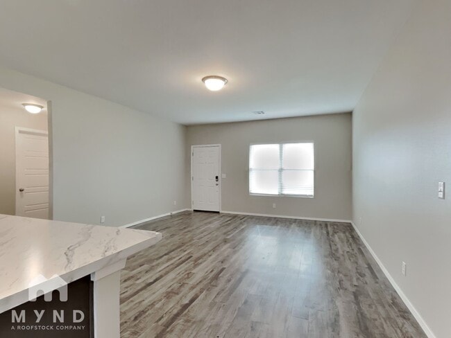 8717 E 161st Pl S in Bixby, OK - Foto de edificio - Building Photo