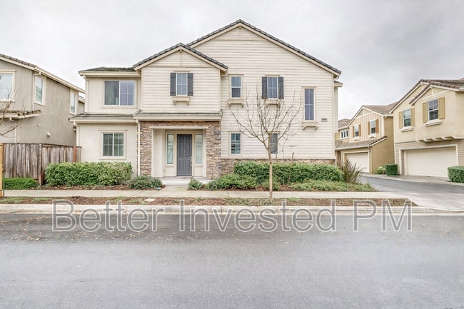 property at 2039 Karen Pl