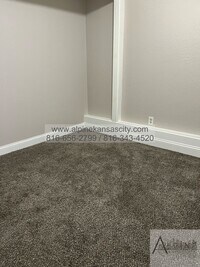 7813 Westridge Rd photo'