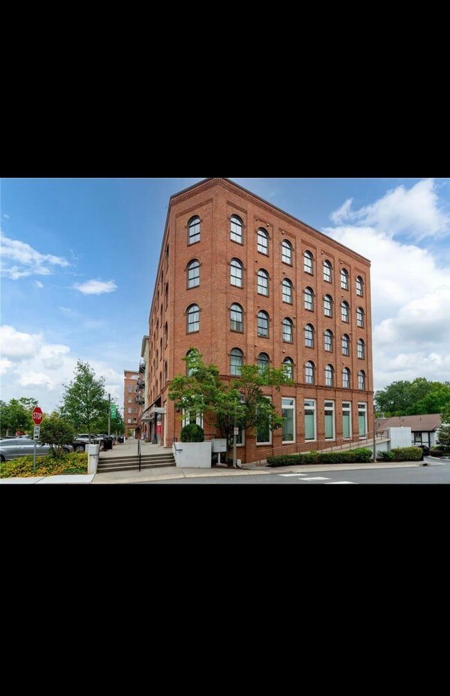 property at 360 Chambers St