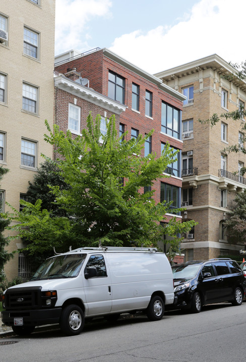 The Calistoga Condominium in Washington, DC - Building Photo