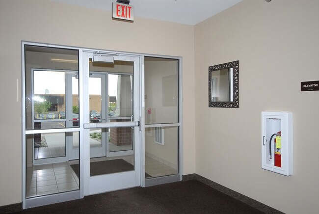 1009 Southland Ln in Brookings, SD - Building Photo - Building Photo