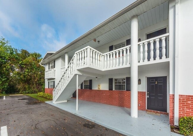 1122 25th St, Unit 3 in Vero Beach, FL - Building Photo - Building Photo