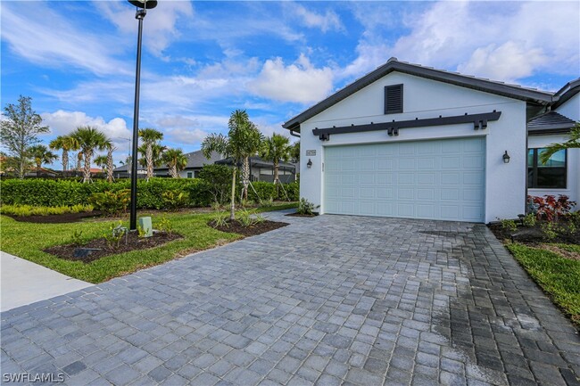 14759 Kingfisher Lp in Naples, FL - Building Photo - Building Photo