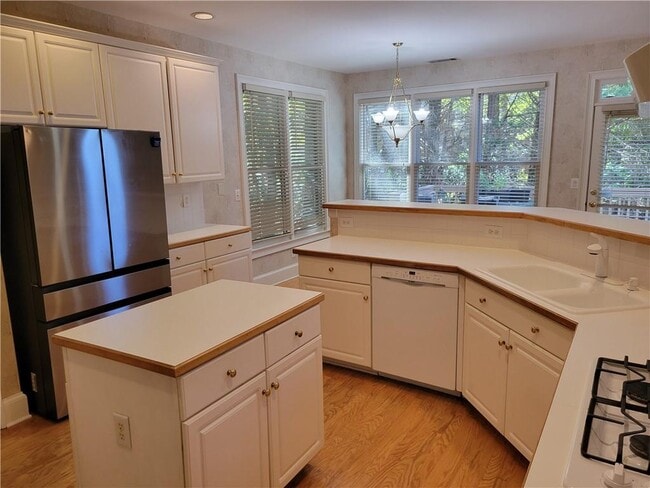 4800 Natchez Trace Ct in Duluth, GA - Building Photo - Building Photo