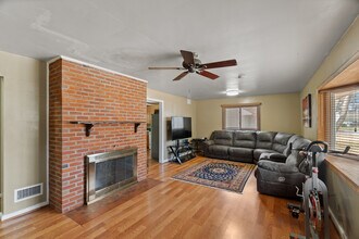 209 W Bayview Blvd in Norfolk, VA - Building Photo - Building Photo