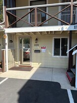 1131 Hunter Lake Dr in Reno, NV - Building Photo