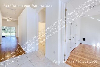 5445 Whispering Willow Way in Ft. Myers, FL - Building Photo - Building Photo