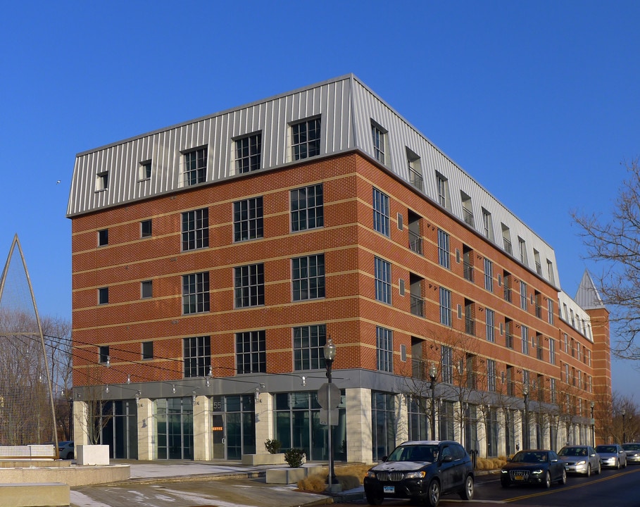 Jefferson at 55/77 Water in Norwalk, CT - Building Photo