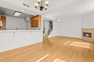 14819 Magnolia Blvd in Los Angeles, CA - Building Photo - Building Photo