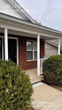 649 Hugging Bear Ln in Lexington, KY - Building Photo - Building Photo