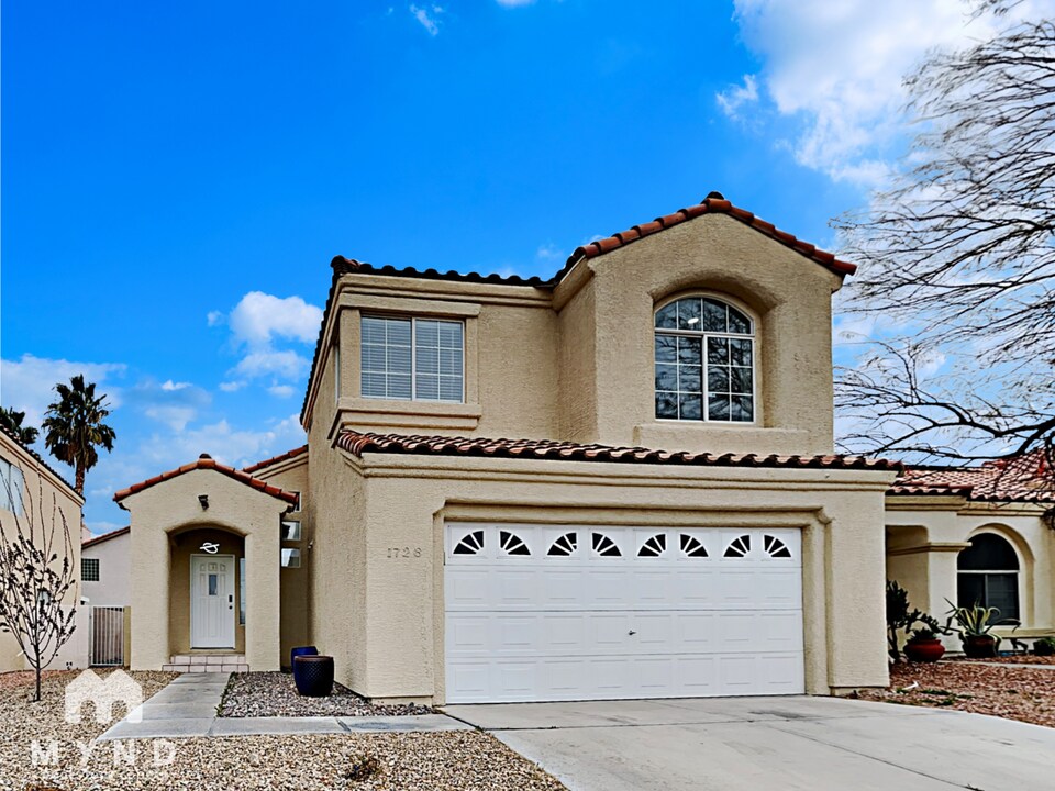 1728 Matador Way in Las Vegas, NV - Building Photo