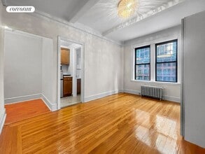 155 E 52nd St in New York, NY - Building Photo - Building Photo