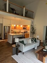 2701 Pond Dr in St. Francis, WI - Building Photo