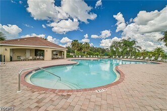 10507 Crossback Ln in Lehigh Acres, FL - Building Photo - Building Photo