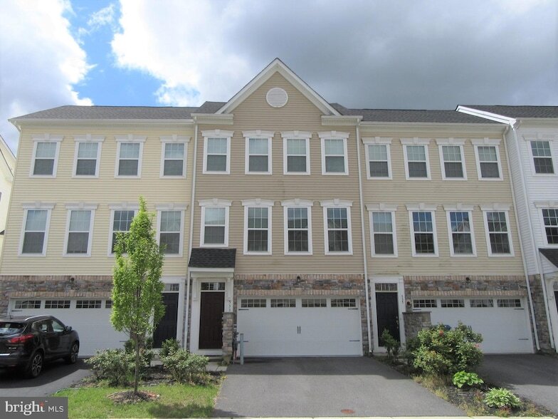 533 Liam Pl in Bear, DE - Building Photo