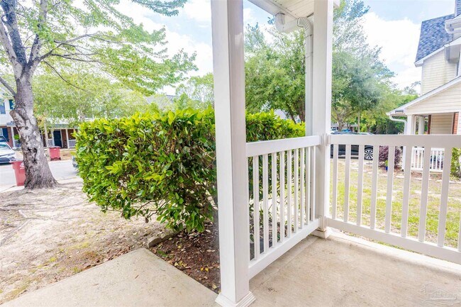 397 Crooked Pine Trail in Crestview, FL - Building Photo - Building Photo
