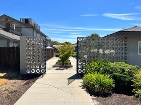 2450 14th Ave in Kingsburg, CA - Building Photo