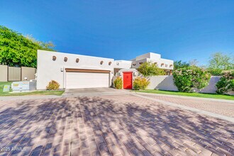 6139 N 31st Ct in Phoenix, AZ - Building Photo - Building Photo